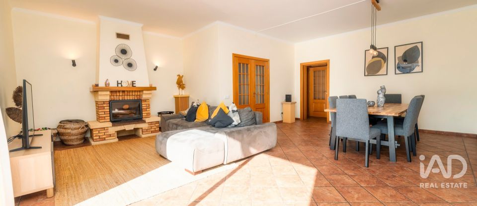 Maison T4 à Albufeira e Olhos de Água de 259 m²