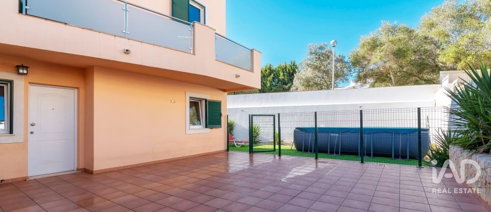 Maison T4 à Albufeira e Olhos de Água de 259 m²