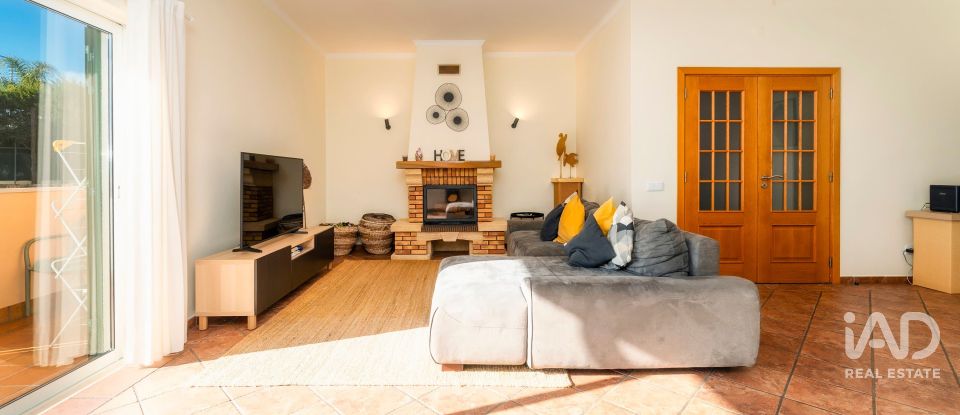 Maison T4 à Albufeira e Olhos de Água de 259 m²