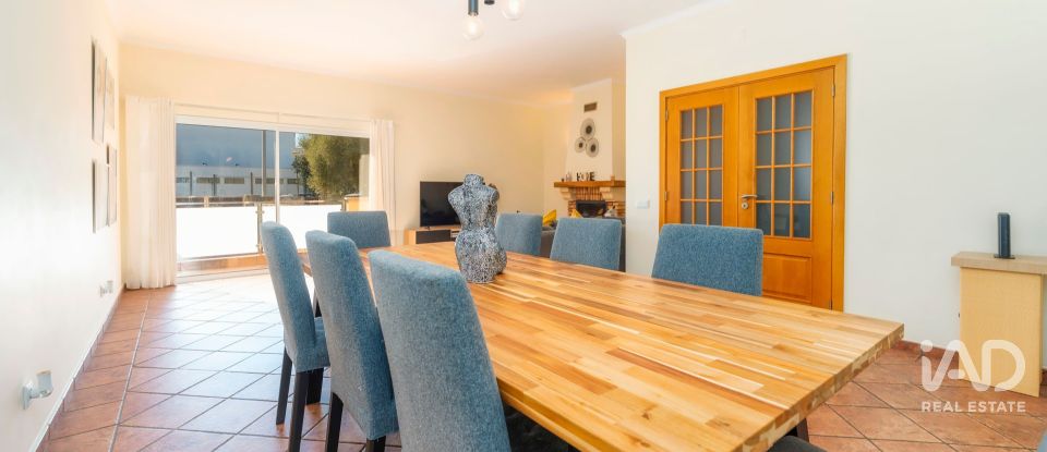 Maison T4 à Albufeira e Olhos de Água de 259 m²