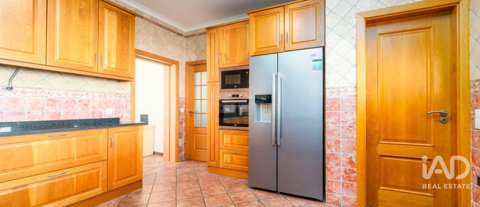 Maison T4 à Albufeira e Olhos de Água de 259 m²