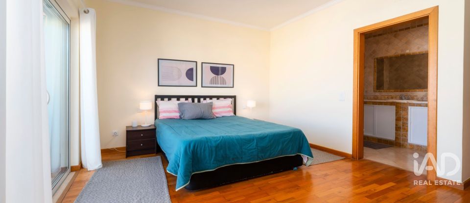 Maison T4 à Albufeira e Olhos de Água de 259 m²