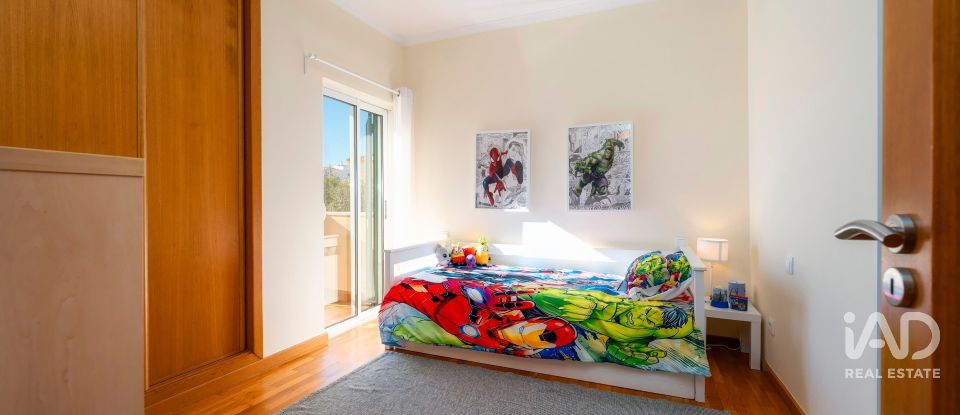 Maison T4 à Albufeira e Olhos de Água de 259 m²