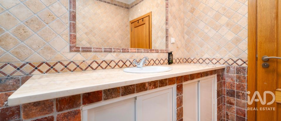 Maison T4 à Albufeira e Olhos de Água de 259 m²