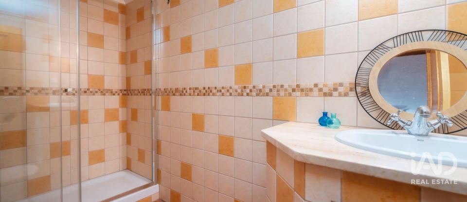 Maison T4 à Albufeira e Olhos de Água de 259 m²