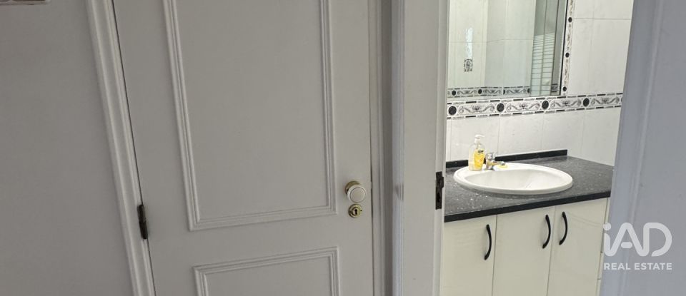 Appartement T2 à Arroios de 65 m²