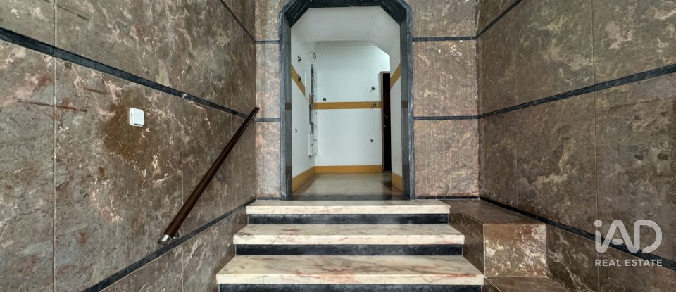 Appartement T2 à Arroios de 65 m²