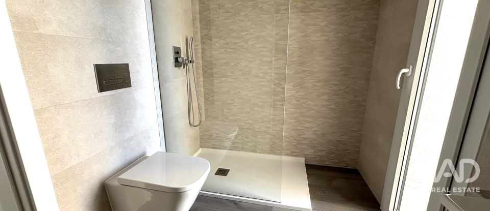 Casa / moradia T4 em Corroios de 157 m²