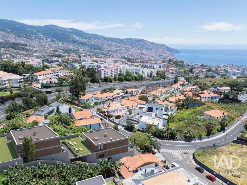 Appartement T3 à Santo António de 258 m²