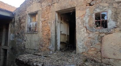 Village house T0 in Quadrazais of 117 m²