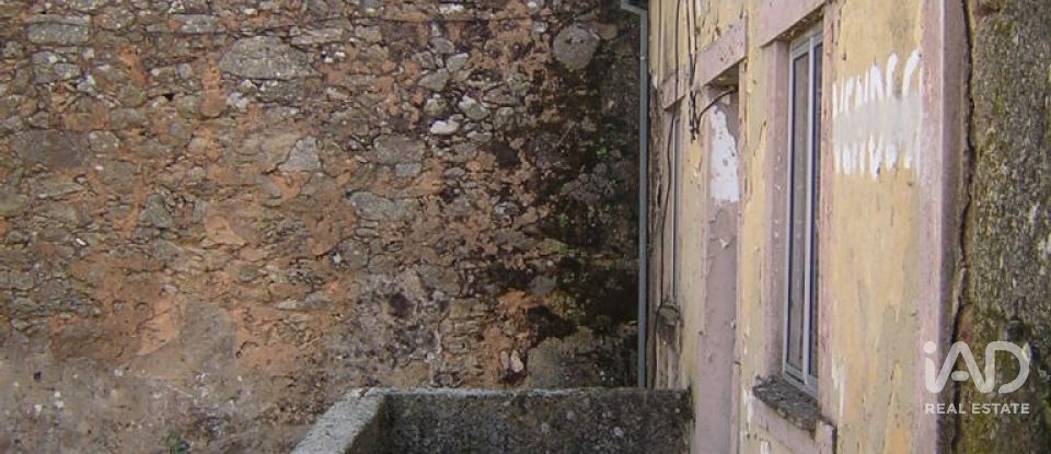 Village house T0 in Quadrazais of 117 m²