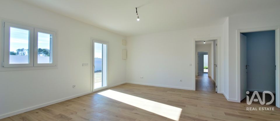 Maison T3 à Marinha Grande de 80 m²
