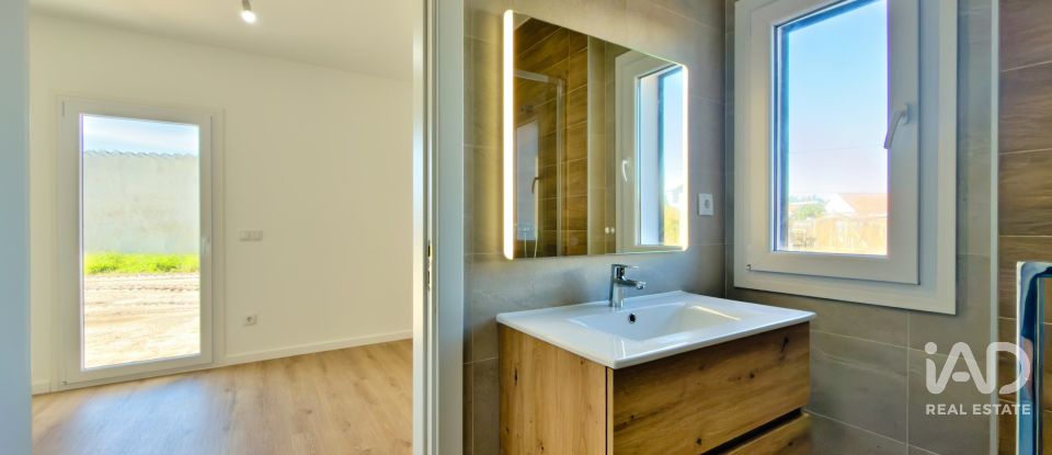 Maison T3 à Marinha Grande de 80 m²