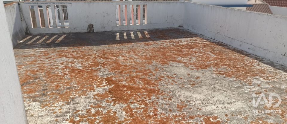 Shop / premises commercial in Vila Real de Santo António of 82 m²