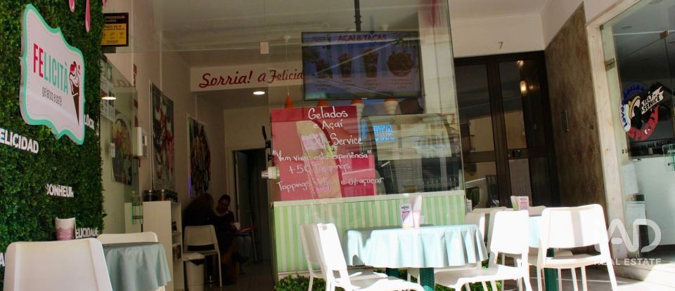 Building in Arrifana of 28 m²