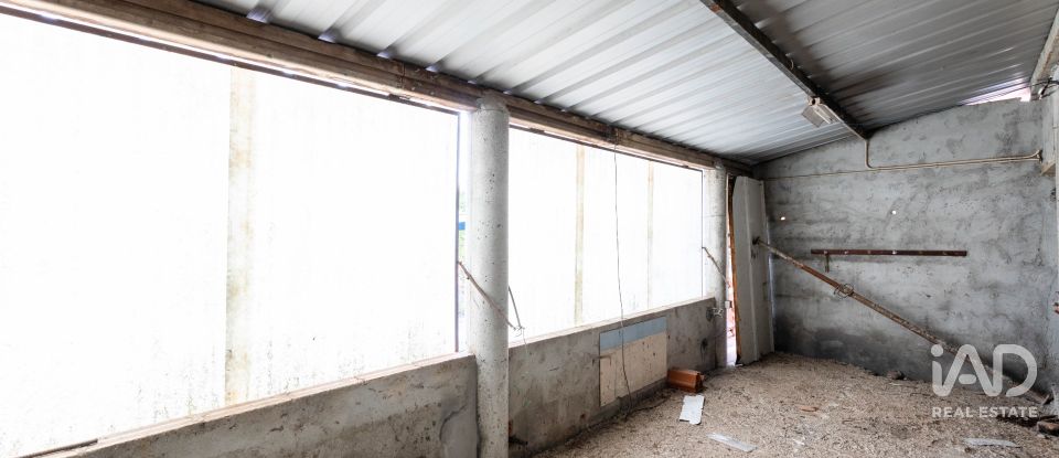 Maison T4 à Eixo e Eirol de 305 m²