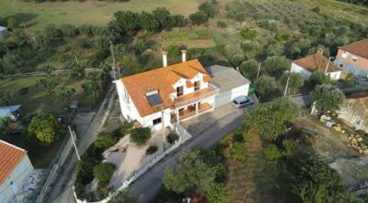 Maison T6 à Casais e Alviobeira de 275 m²