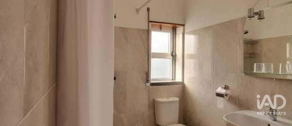 Moradia T6 em Casais e Alviobeira de 275 m²