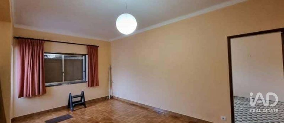 Moradia T6 em Casais e Alviobeira de 275 m²