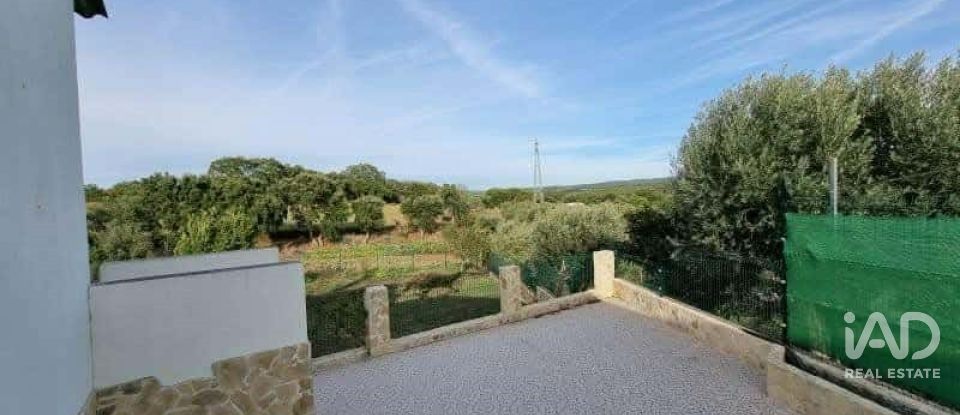 Moradia T6 em Casais e Alviobeira de 275 m²