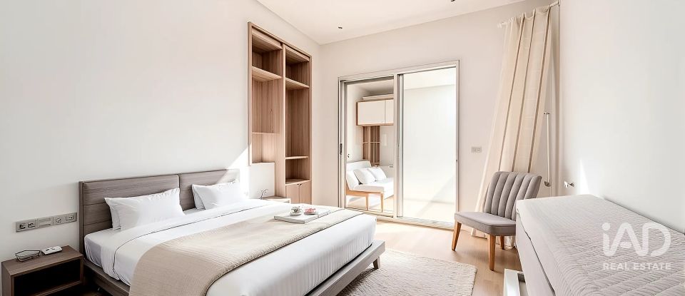 House T4 in Quarteira of 324 m²