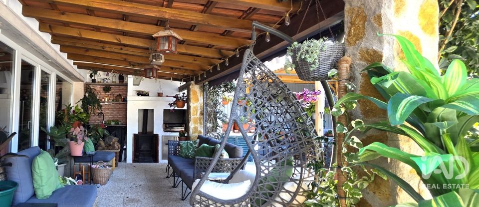 Maison T3 à Corroios de 78 m²