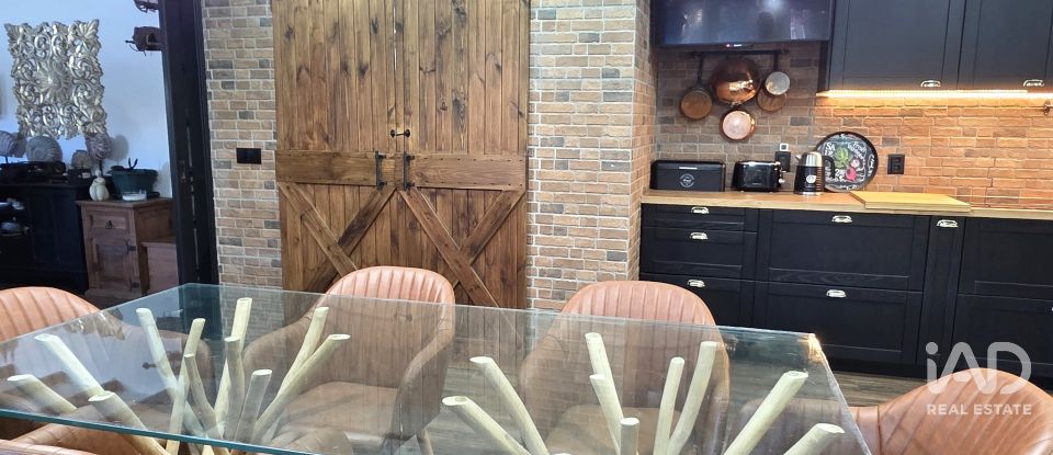 Maison T3 à Corroios de 78 m²