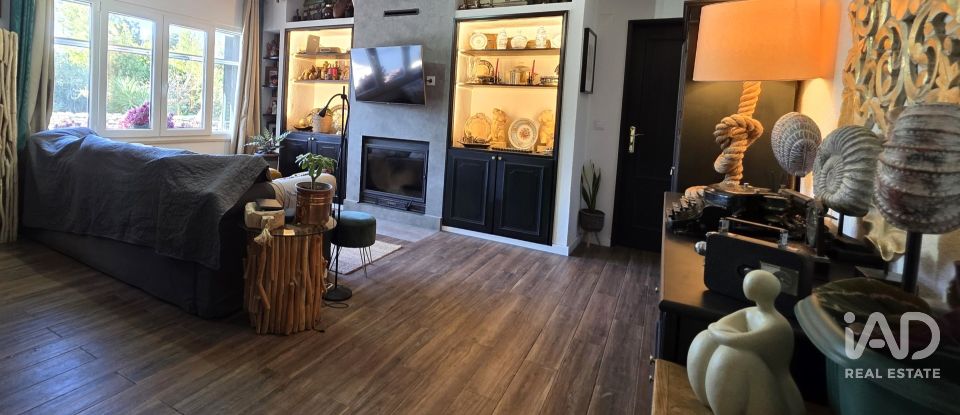 Maison T3 à Corroios de 78 m²