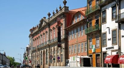 Block of flats in Lordelo Do Ouro E Massarelos of 130 m²