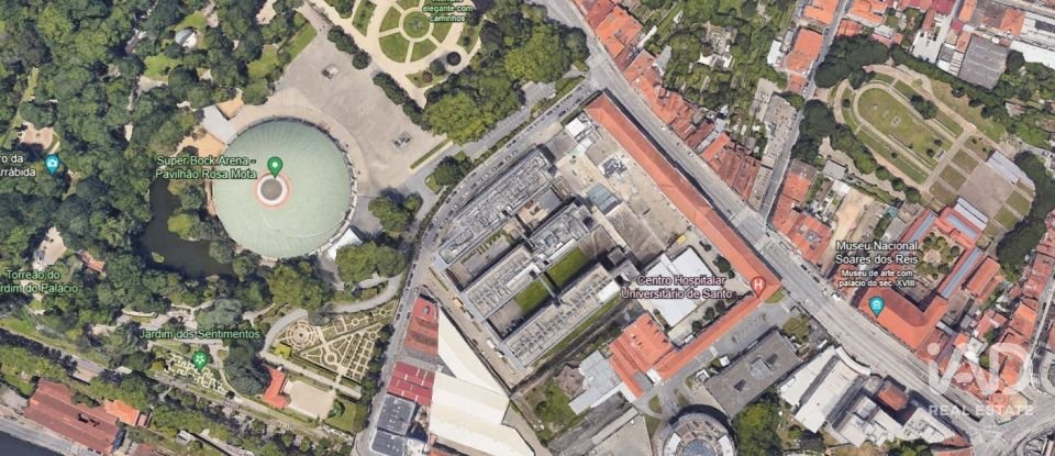 Block of flats in Lordelo Do Ouro E Massarelos of 130 m²