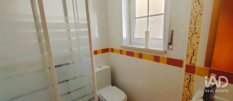 Maison T4 à Serra d'El-Rei de 183 m²