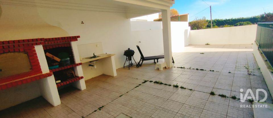 Maison T4 à Serra d'El-Rei de 183 m²