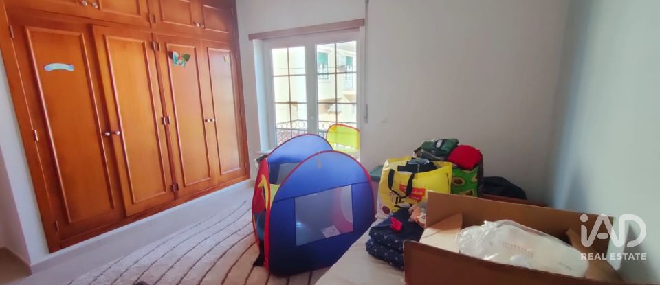 Maison T4 à Serra d'El-Rei de 183 m²