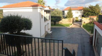 Maison T6 à Gondifelos, Cavalões e Outiz de 233 m²