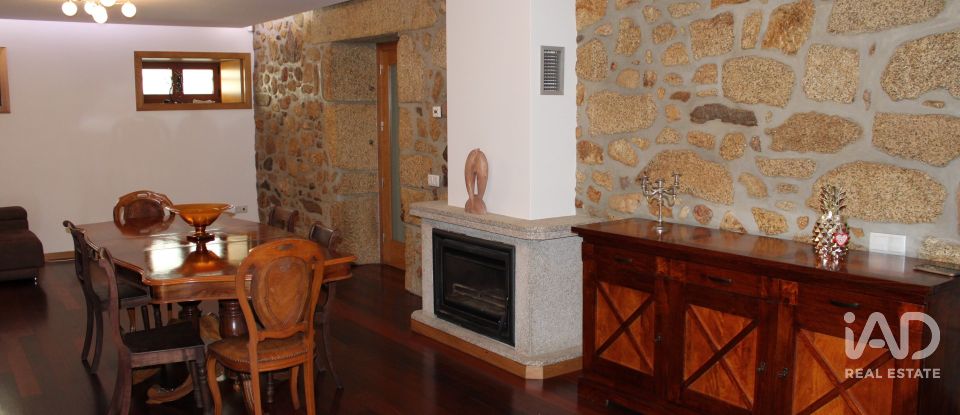 Maison T6 à Gondifelos, Cavalões e Outiz de 233 m²