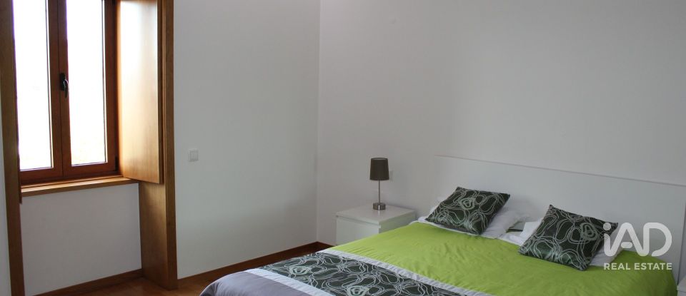 Maison T6 à Gondifelos, Cavalões e Outiz de 233 m²