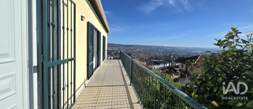 Maison T5 à Roliça de 335 m²