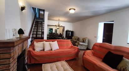 Maison T4 à Arrifana de 168 m²