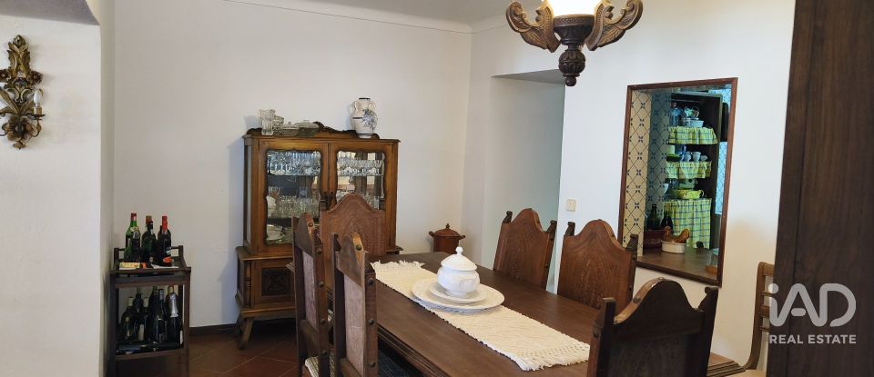 Maison T4 à Arrifana de 168 m²