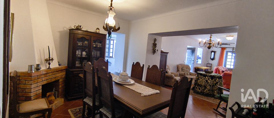 Maison T4 à Arrifana de 168 m²