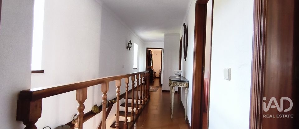 Maison T4 à Arrifana de 168 m²