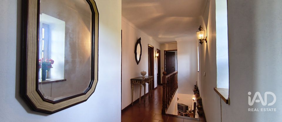 Maison T4 à Arrifana de 168 m²