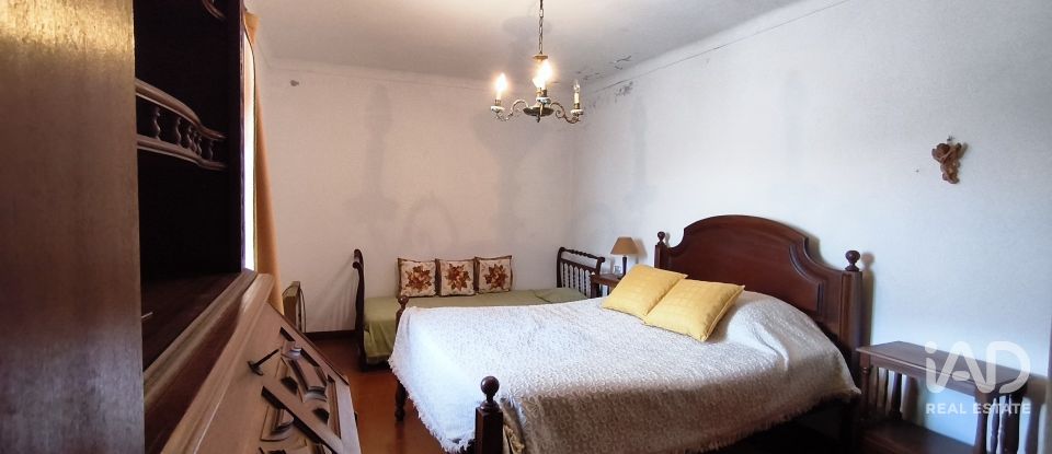 Maison T4 à Arrifana de 168 m²