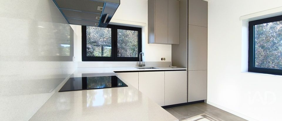 Moradia T4 em Subportela, Deocriste e Portela Susã de 208 m²