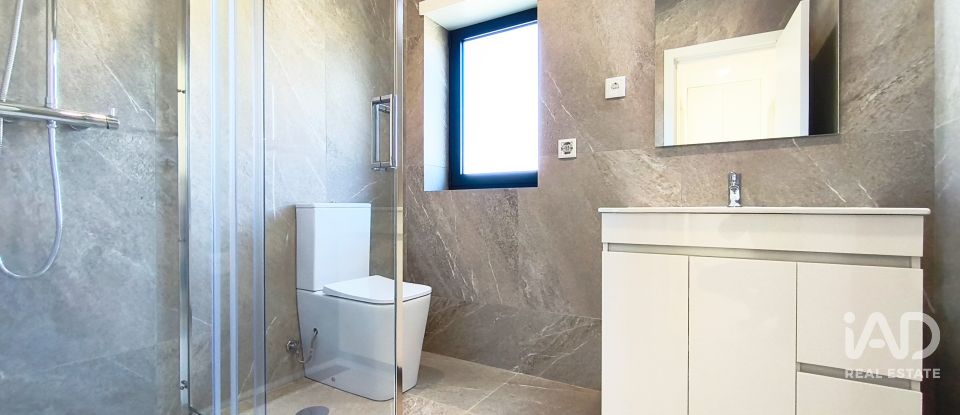 Moradia T4 em Subportela, Deocriste e Portela Susã de 208 m²