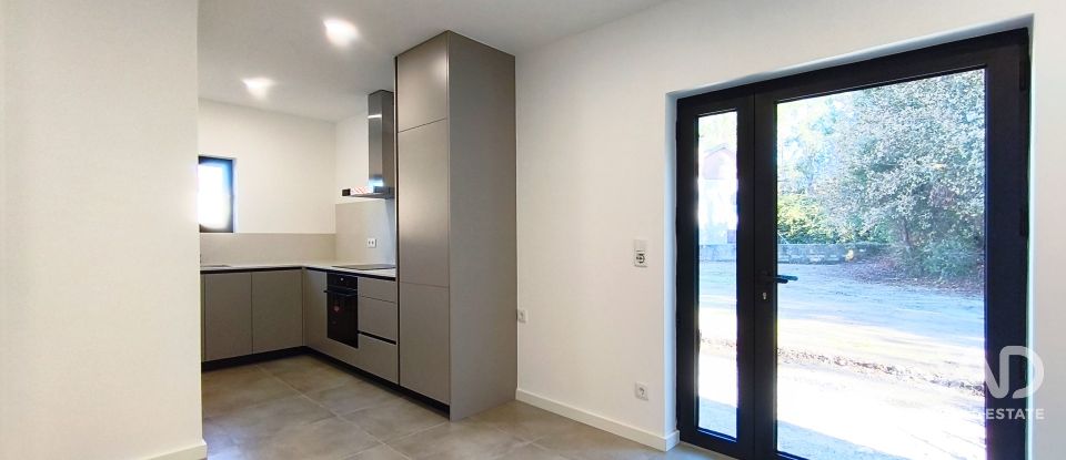 Moradia T4 em Subportela, Deocriste e Portela Susã de 208 m²