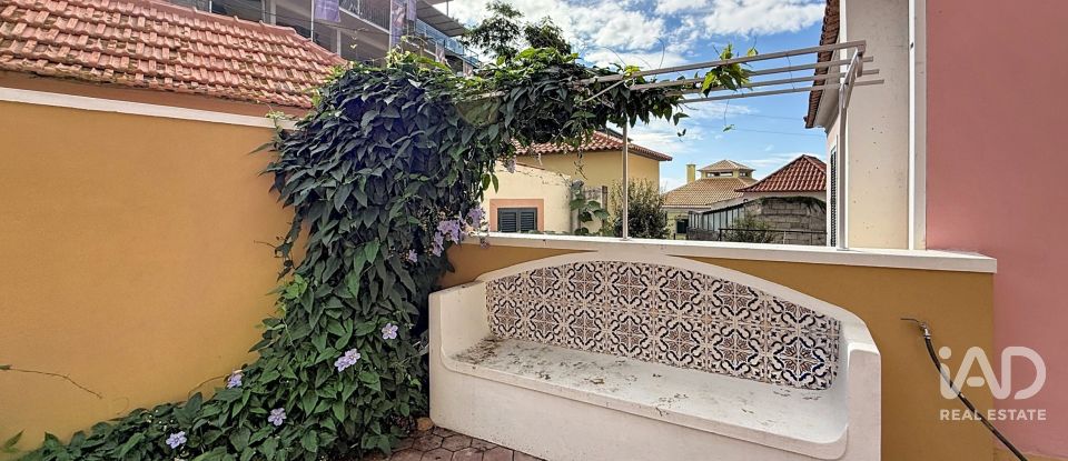 House T3 in São Gonçalo of 95 m²