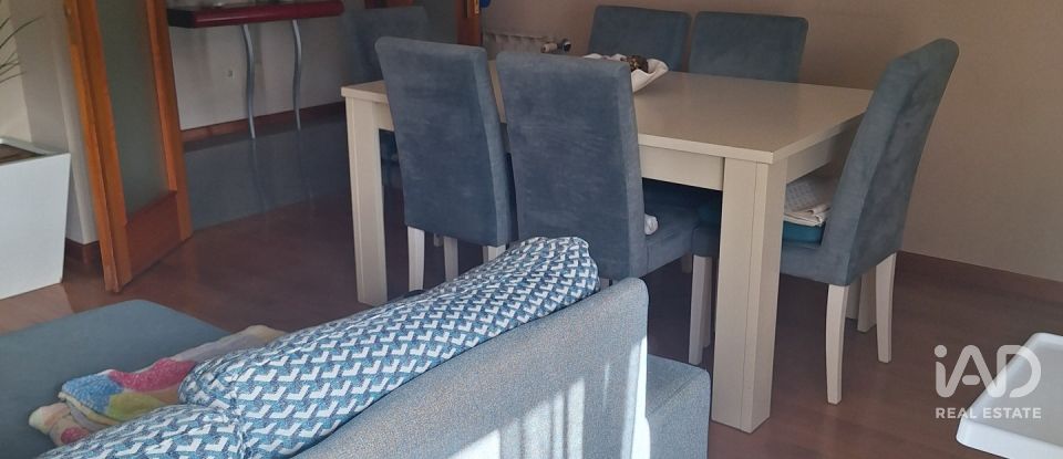 Appartement T2 à Águas Santas de 83 m²