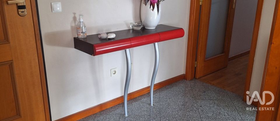 Appartement T2 à Águas Santas de 83 m²