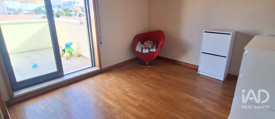 Appartement T2 à Águas Santas de 83 m²